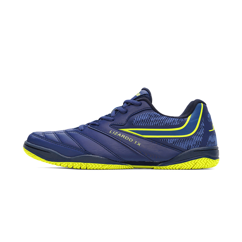 court badminton shoes